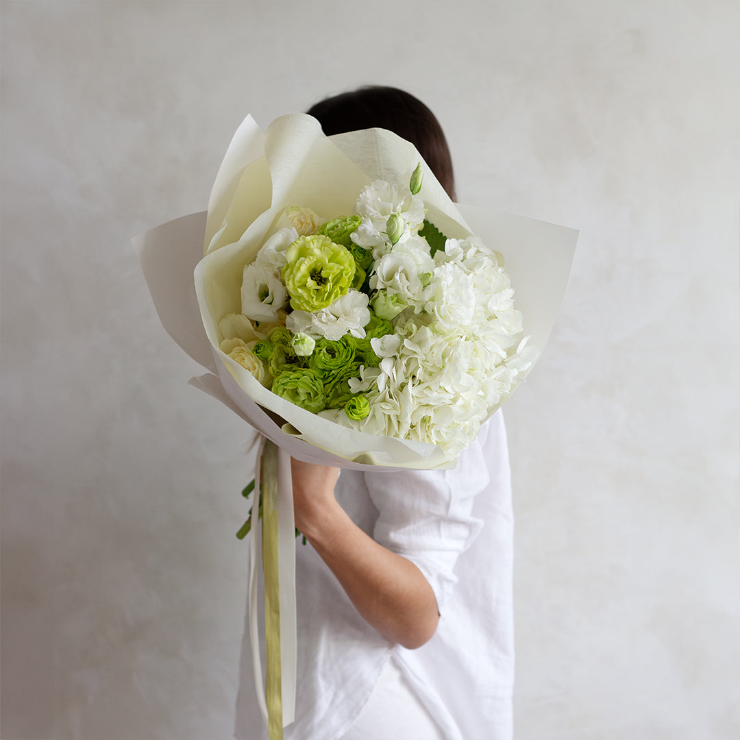 Ramo de Hortensias y Lisianthus