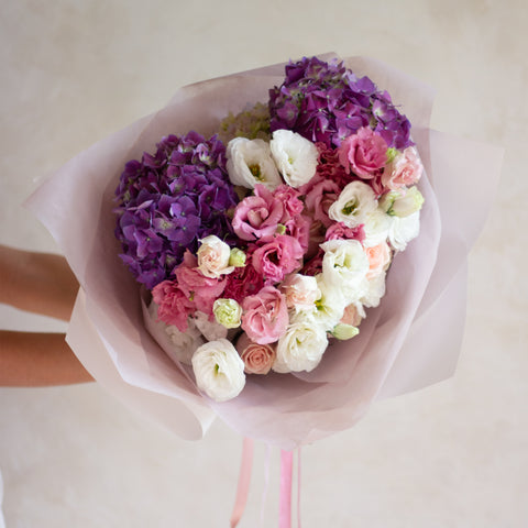 Ramo de Hortensias y Lisianthus